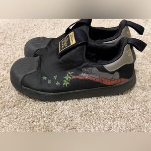 adidas x Disney Jungle Book Superstar 360 Kids Sneakers Black/Gold Size 1.5